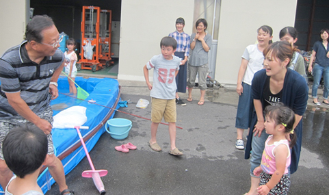 社員家族を交えてのBBQ